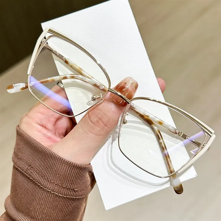 fashion glasses