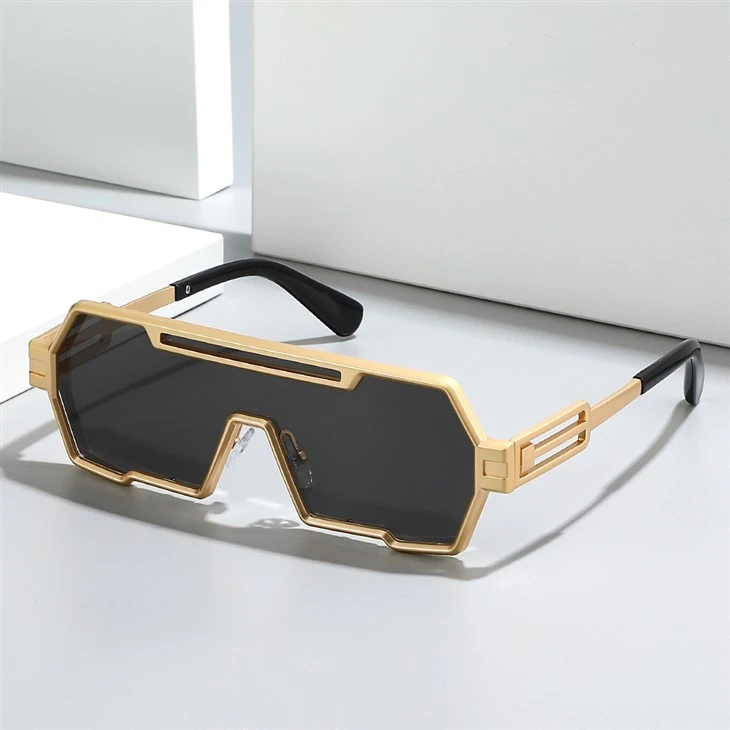 Metal Steampunk Mens Sunglasses One Piece